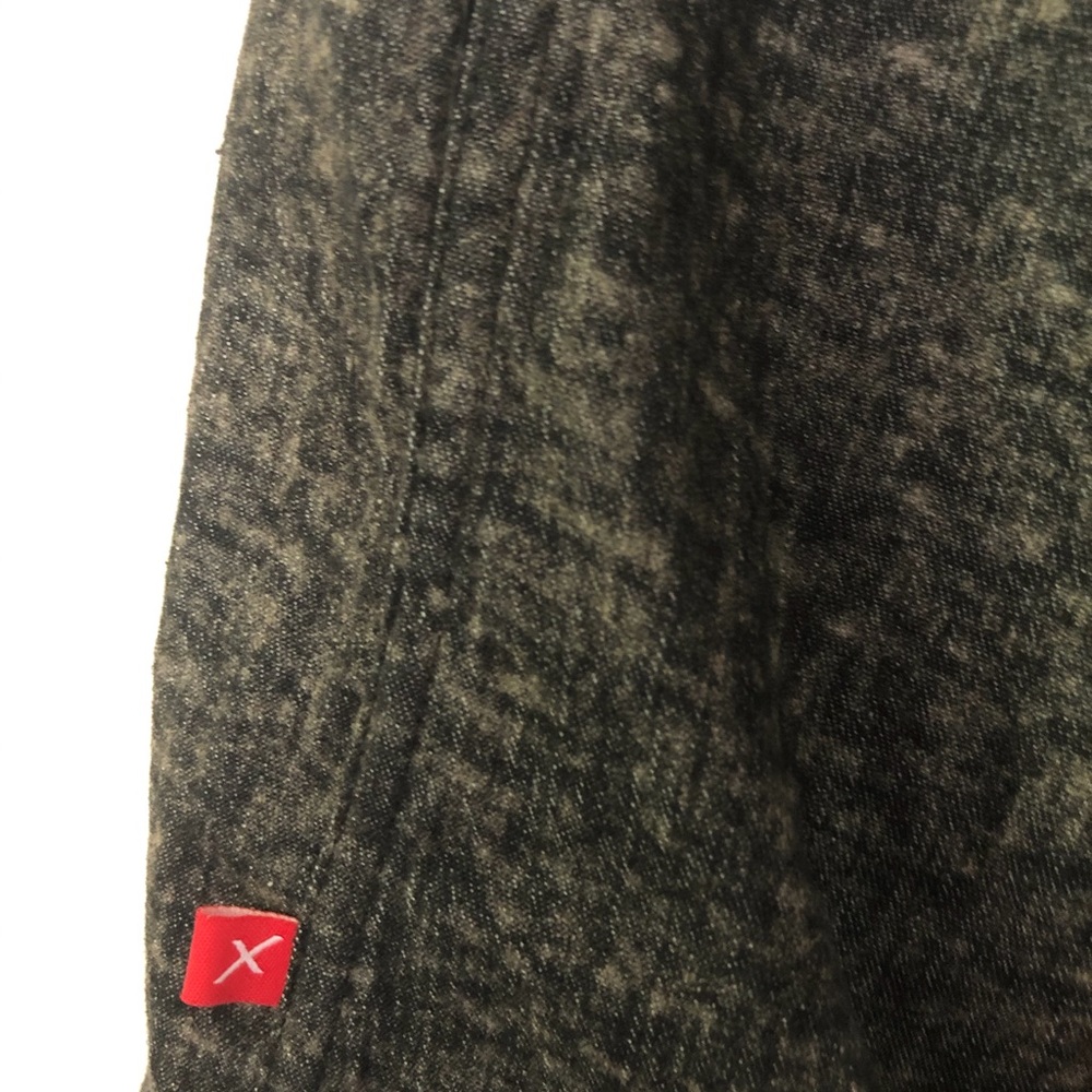 BUTTON UP DRESS SHIRT - Picture 6 of 6
